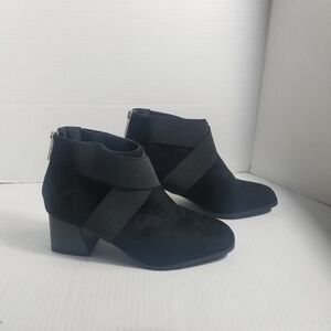 ANNE KLEIN RIVKA BLACK HEELED BOOTS SIZE 7